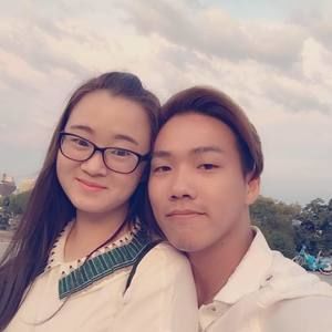 Meet your Posher, Khanh