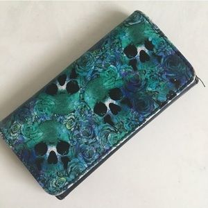 ✨FINAL PRICE✨ Skull Floral Wallet from Hot Topic