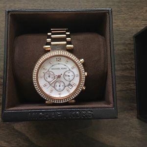 Beautiful Rose Gold Michael Kors Watch