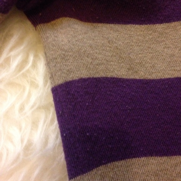 GAP lightweight sweater - Picture 3 of 4