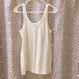 RVCA tank size Medium off white