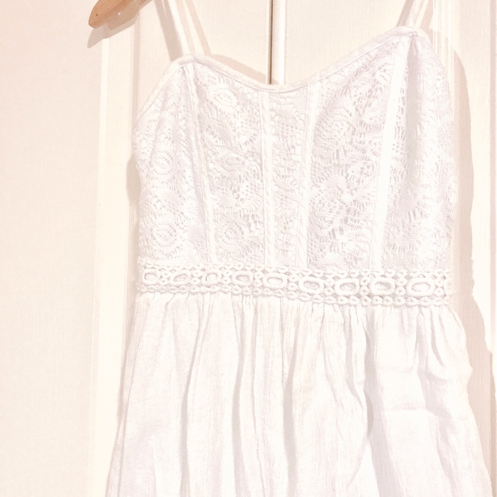 White Summer Spring Embroidered Top Dress