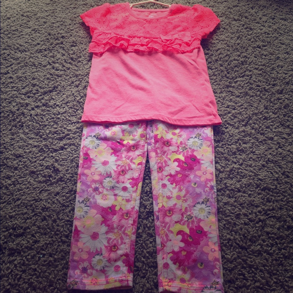 Tshirt and pants for summer