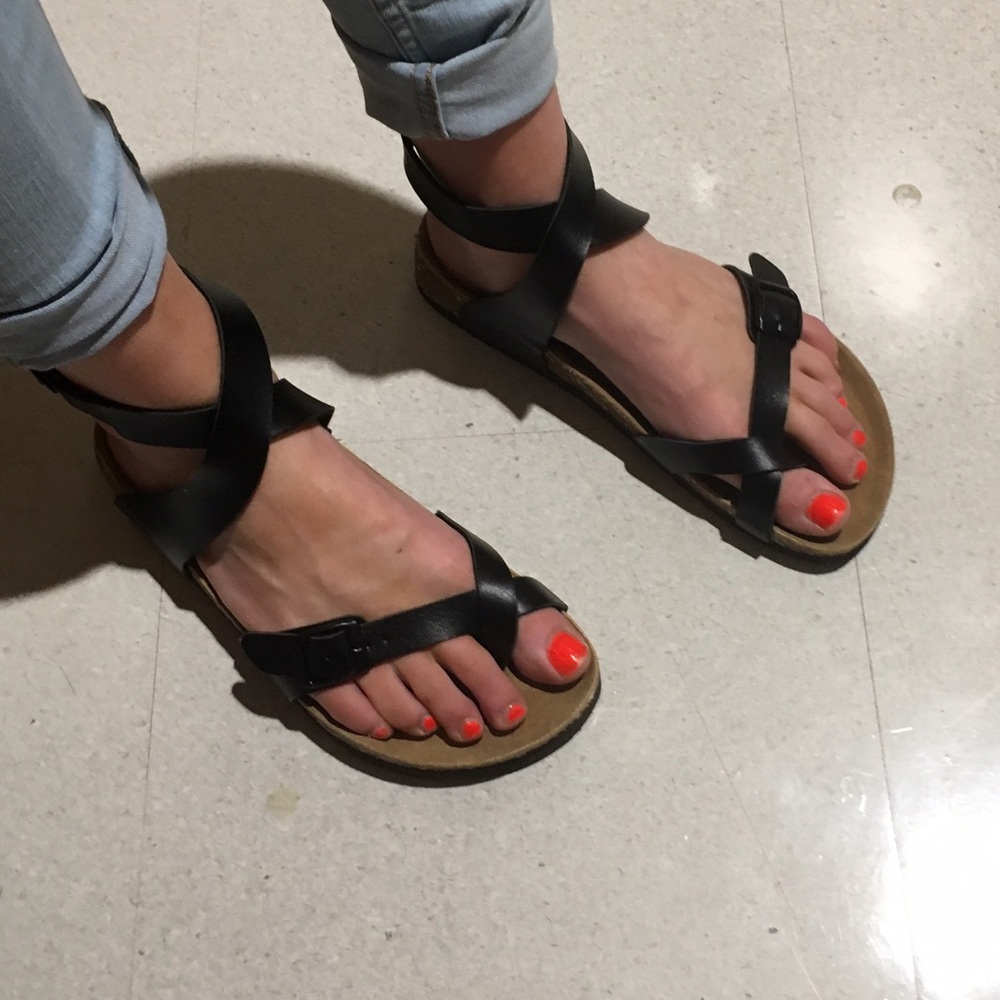 Birkenstock yara type sandals