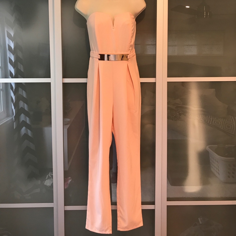 Peach strapless romper