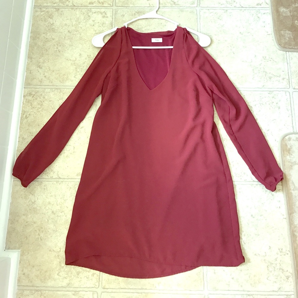 Burgundy Tobi dress size small