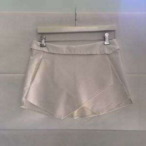 White Zara skort