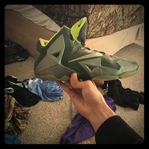 Lebron 11 size 11