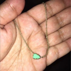 Kendra Scott necklace