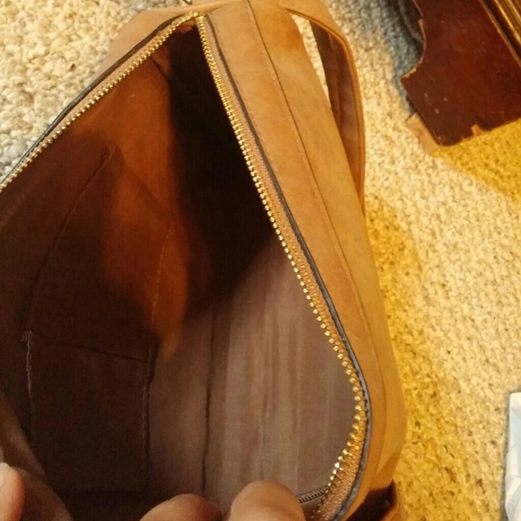 Woman's cream purse - Picture 3 of 3