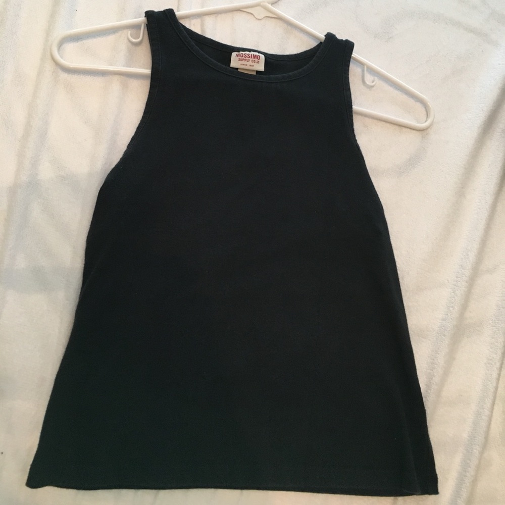 Black tank top!
