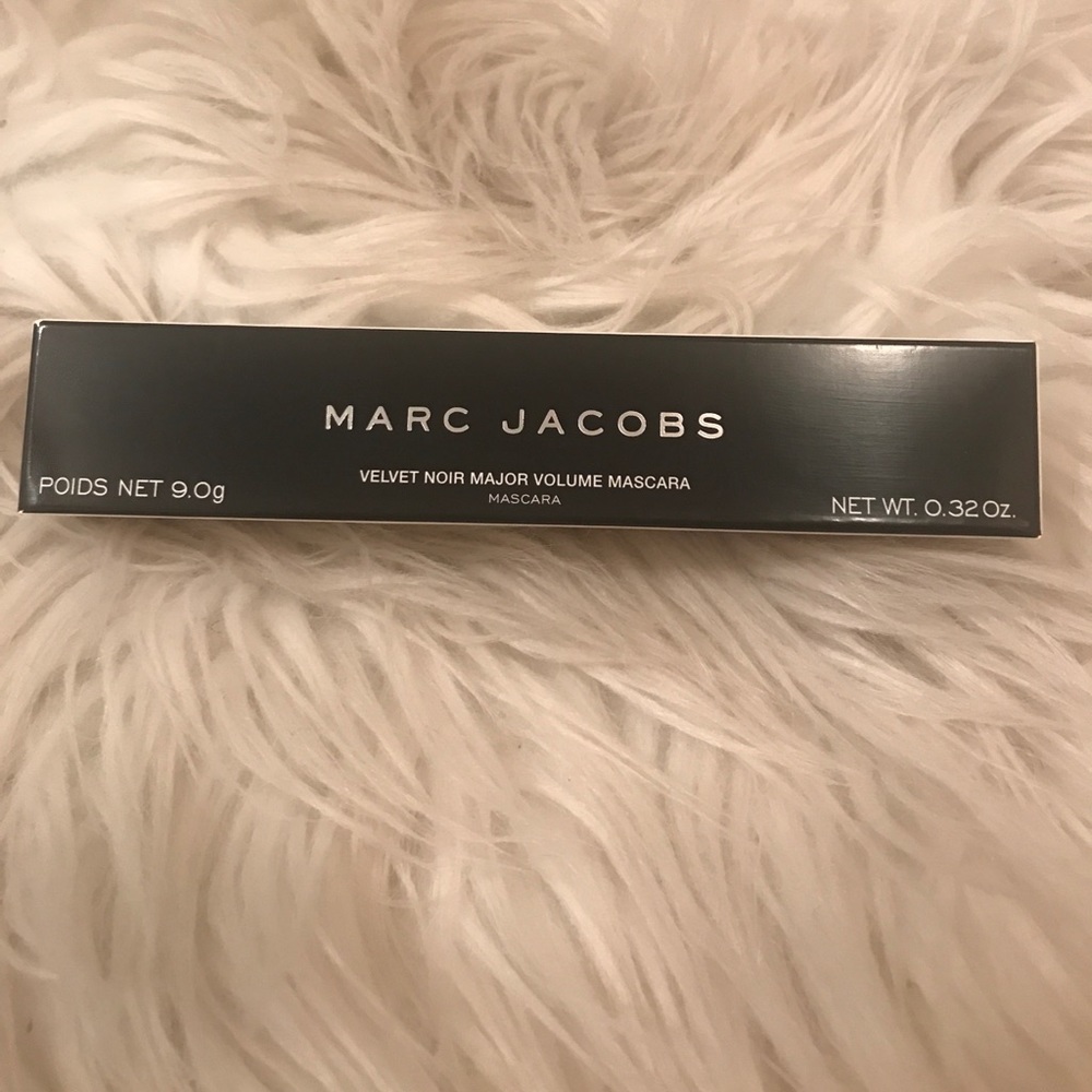 Marc Jacobs Velvet Noir Mascara ! NEW !