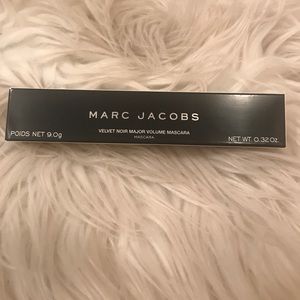 Marc Jacobs Velvet Noir Mascara ! NEW !