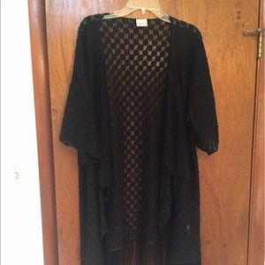 Used Black LLR Monroe