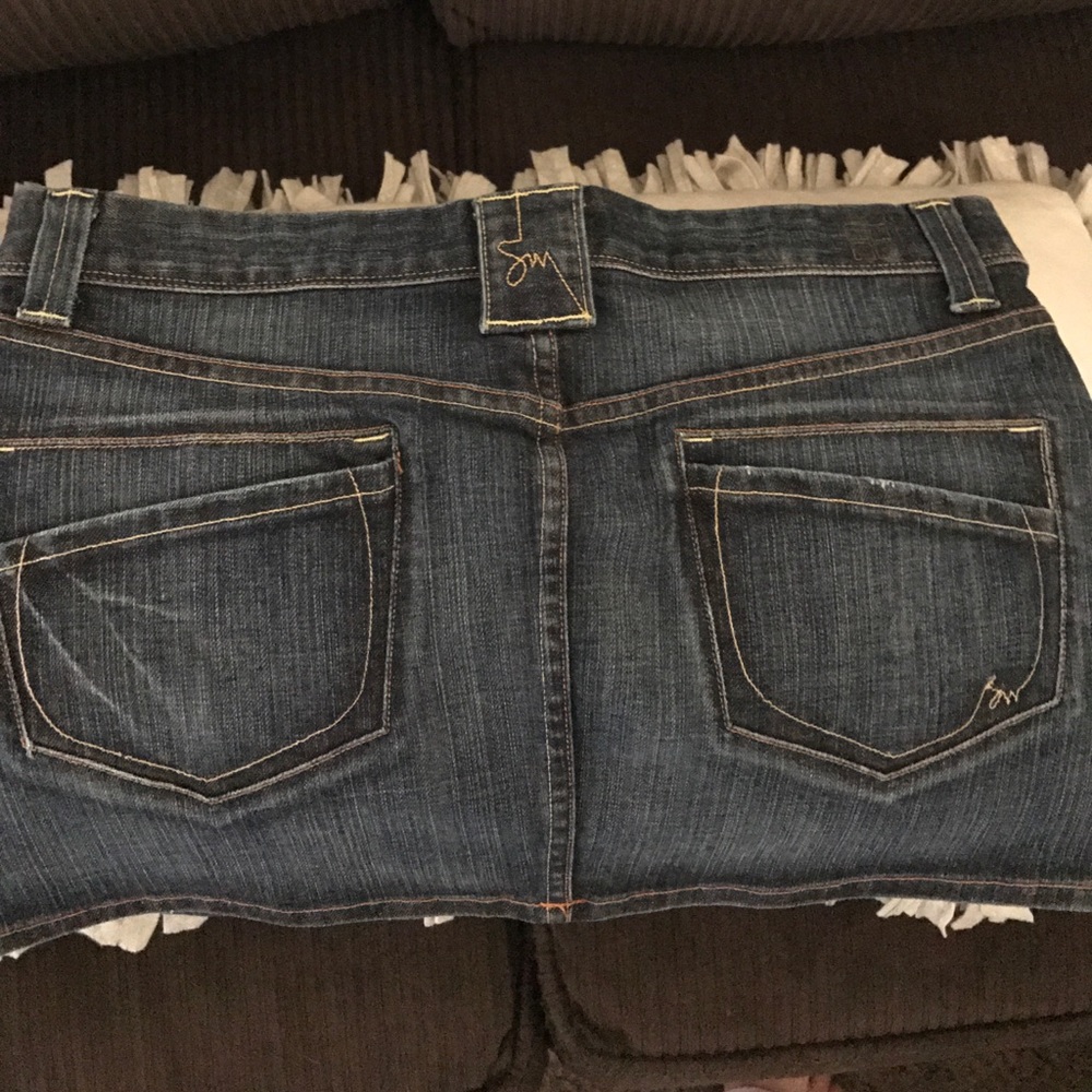 Jean mini
