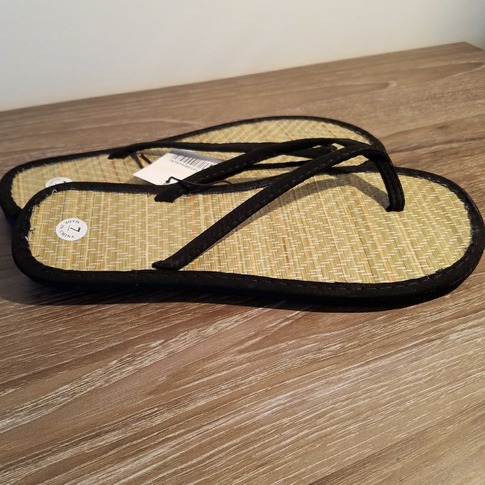 Women's Flip Flops