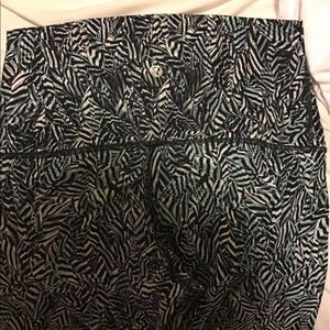 Lululemon Ombré Pants Size 8