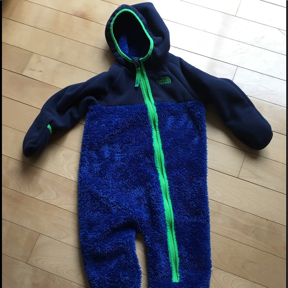 North face 18-24m fleece, EUC.