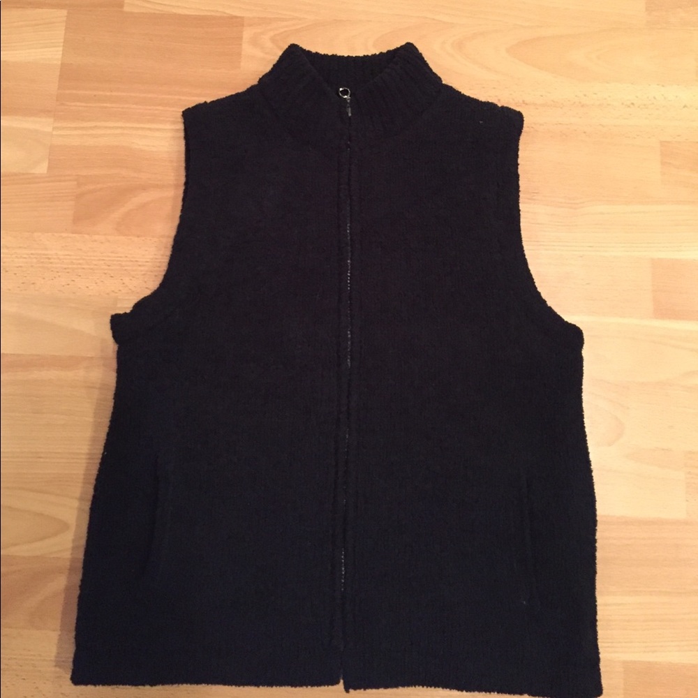 Fleece vest