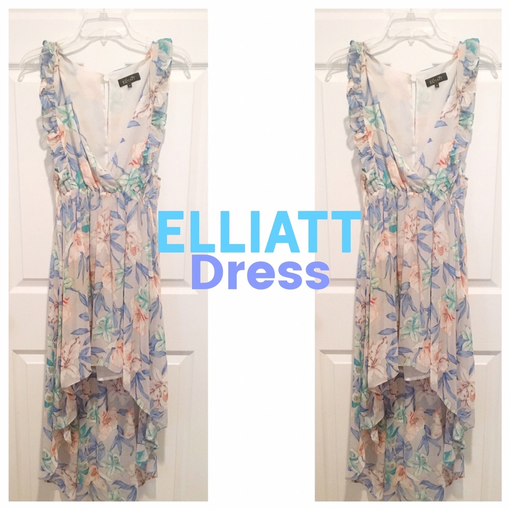 FLORAL/FLOWY 🌸 ELLIATT DRESS