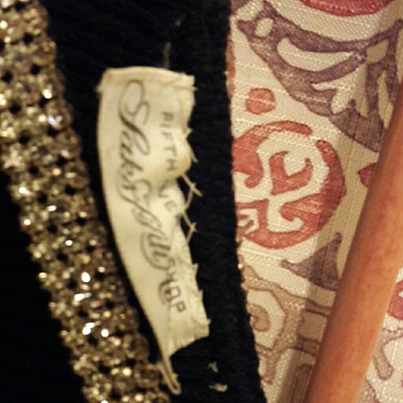 Vintage knit long sleeve dress. - Picture 3 of 4