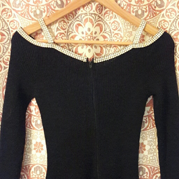 Vintage knit long sleeve dress. - Picture 4 of 4