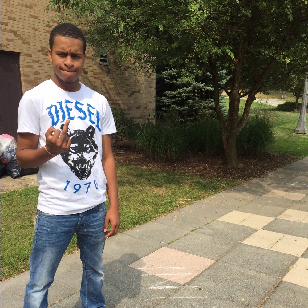 Meet your Posher, Shawn