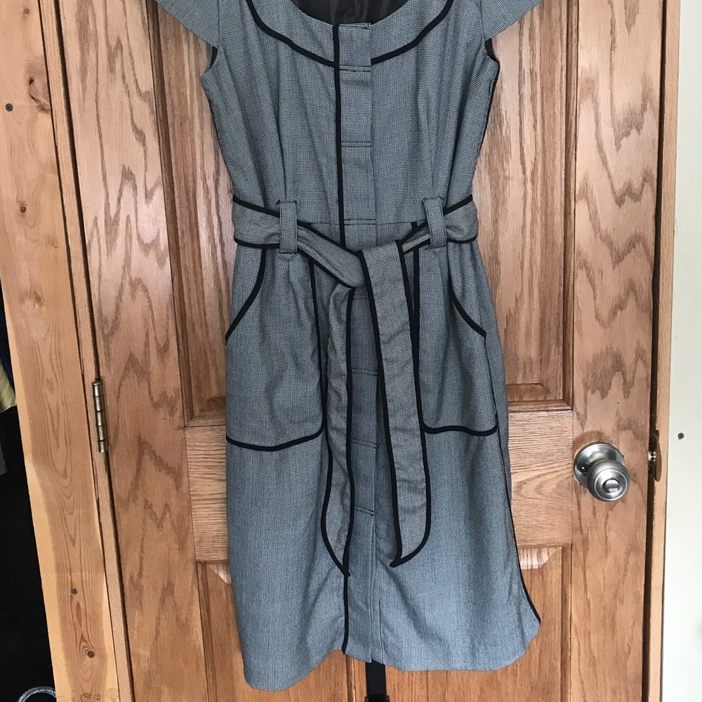 NWOT Sandra Darren button down dress - Picture 2 of 7