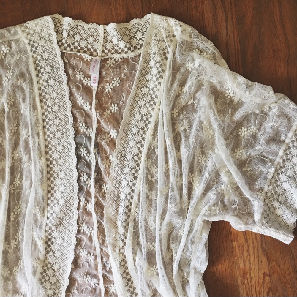 Ivory Lace Kimono