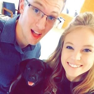 Meet your Posher, Casey