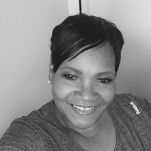 Meet your Posher, Lorraine