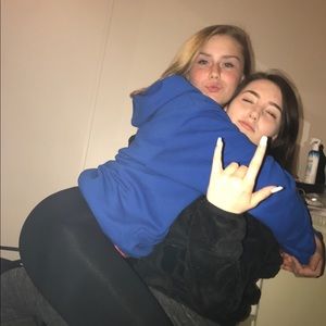 Meet your Posher, Angela