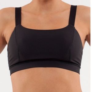 Lululemon adjust me bra
