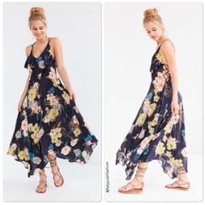 Urban Outfitter Ecote Ashley Ruffle Ink Maxi Dress