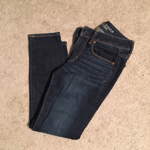 Dark Wash Skinny Low Rose American Eagle Jeans - Picture 2 of 6