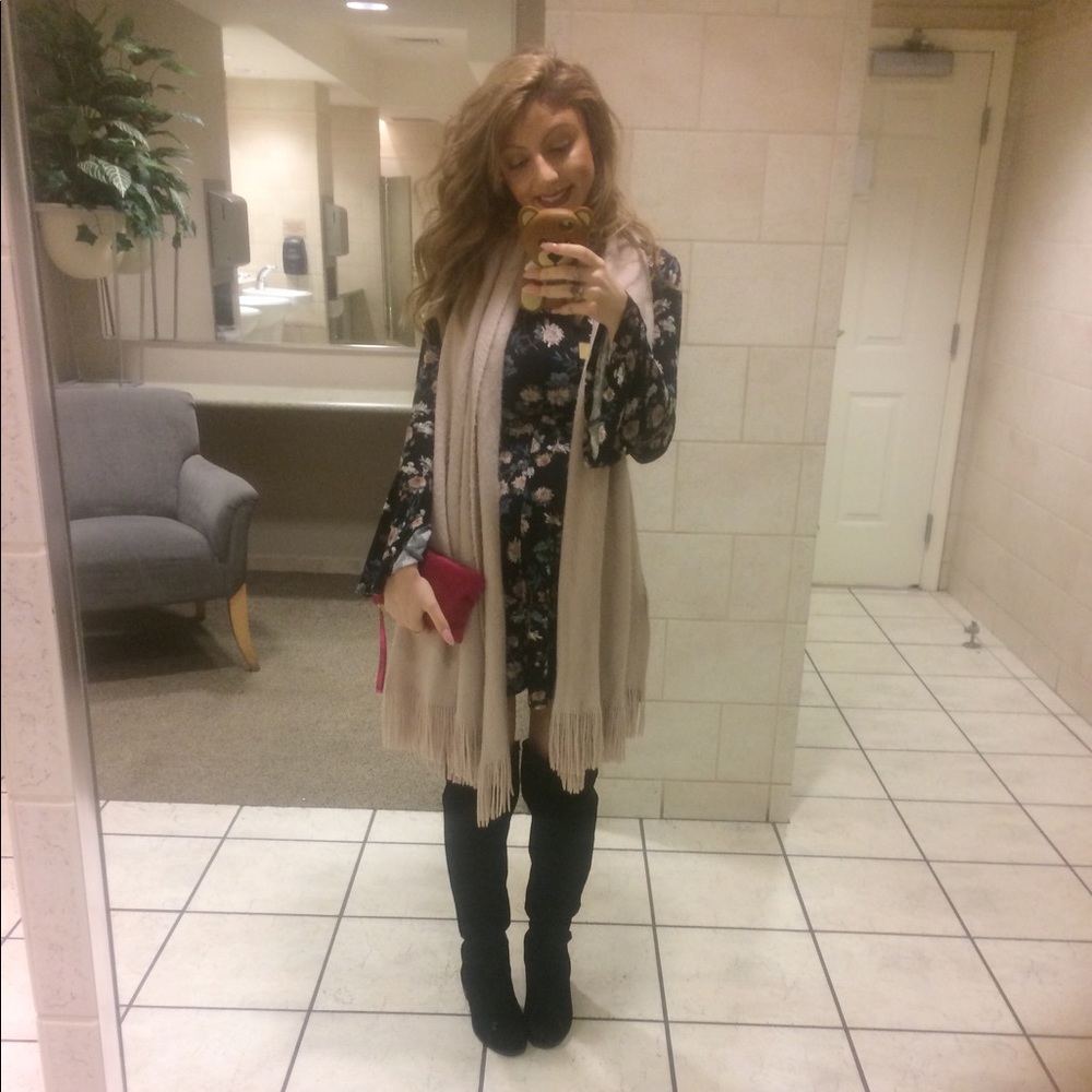 Growing my tiny human! - Picture 2 of 6