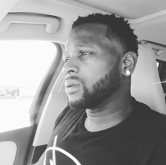 Meet your Posher, Leron - Picture 3 of 5