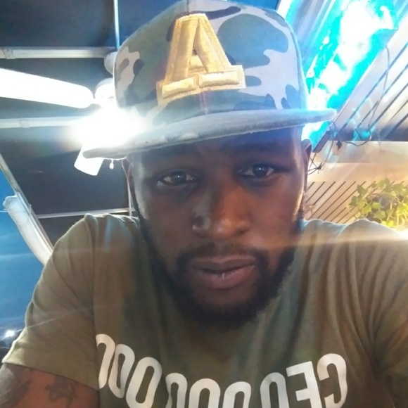 Meet your Posher, Leron - Picture 5 of 5