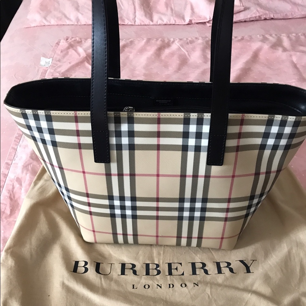 Burberry Bag..AUTHENTIC!