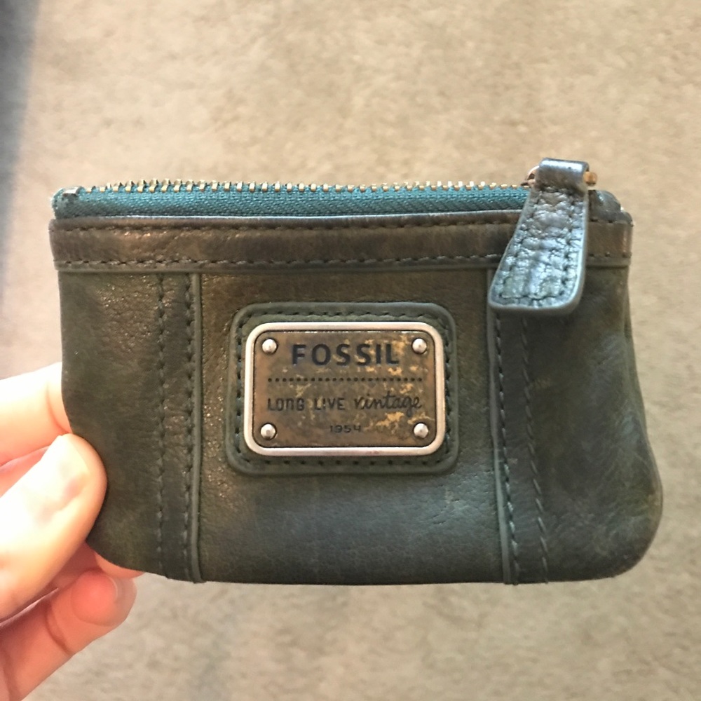 Fossil wallet