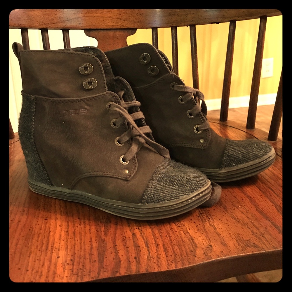 Blowfish Wedge Boots!