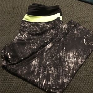 3/4 crop athletic leggings