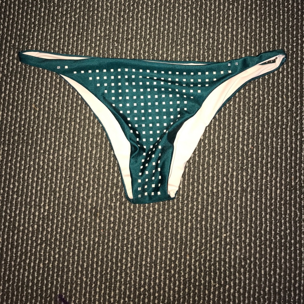 Green and nude bikini bottoms