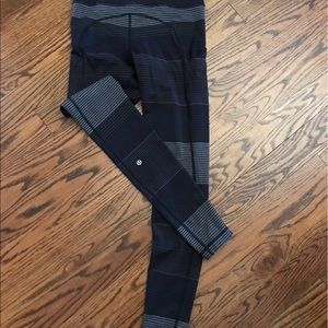Lululemon striped pant/leggings