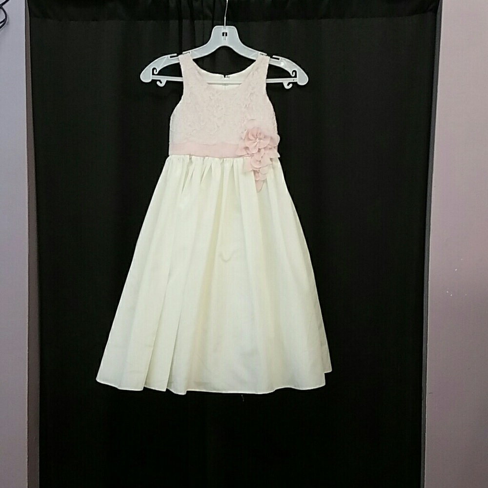 Flower girl dress