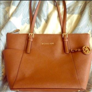 Michael Kors Medium Tote