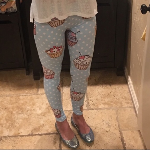 Cupcake OS Leggings Best Seller! - Picture 2 of 2