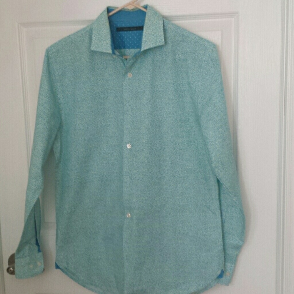 Cool blue perry Ellis shirt
