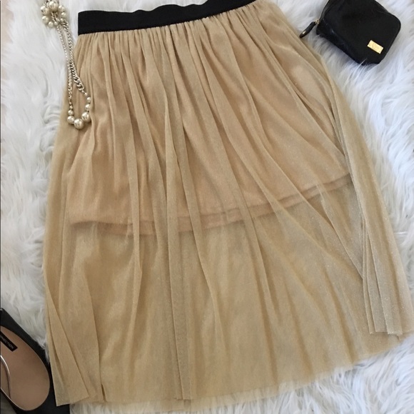 HIP Dresses & Skirts - Happening in the Present "HIP" skirt