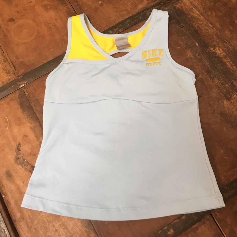 Nike fitness tank